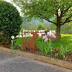 Lechufer, 80m2, Haushaelfte Mit Privatem Eingang, Kaminofen, Terrasse, Garten Apartamento