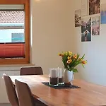 Lechufer, 80m2, Haushaelfte Mit Privatem Eingang, Kaminofen, Terrasse, Garten * Pinswang