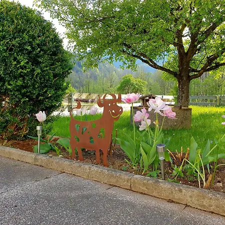 Lechufer, 80m2, Haushaelfte Mit Privatem Eingang, Kaminofen, Terrasse, Garten Apartment